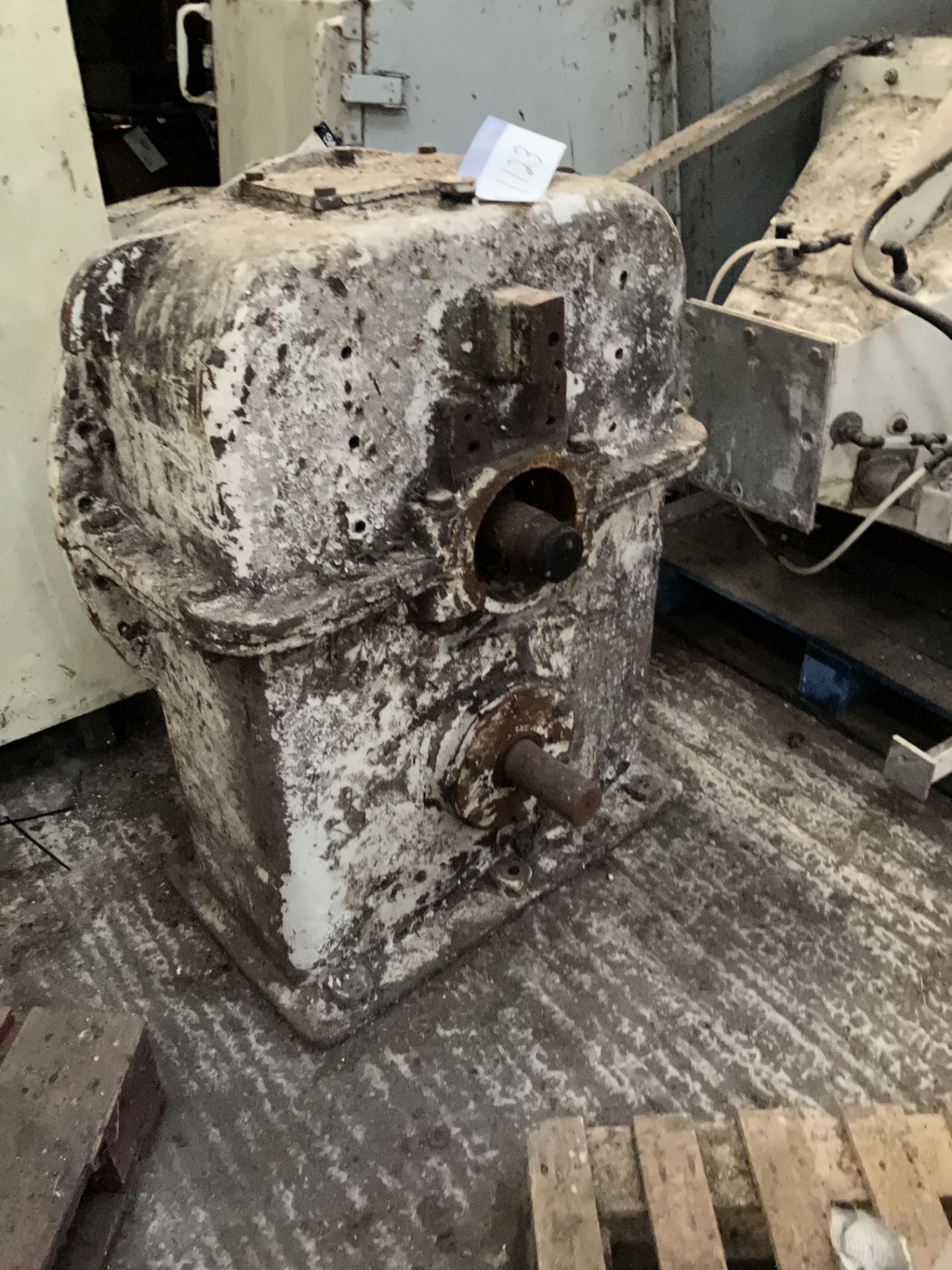 Pellet Press Gear Box, two roll, no associated ite - Image 2 of 2