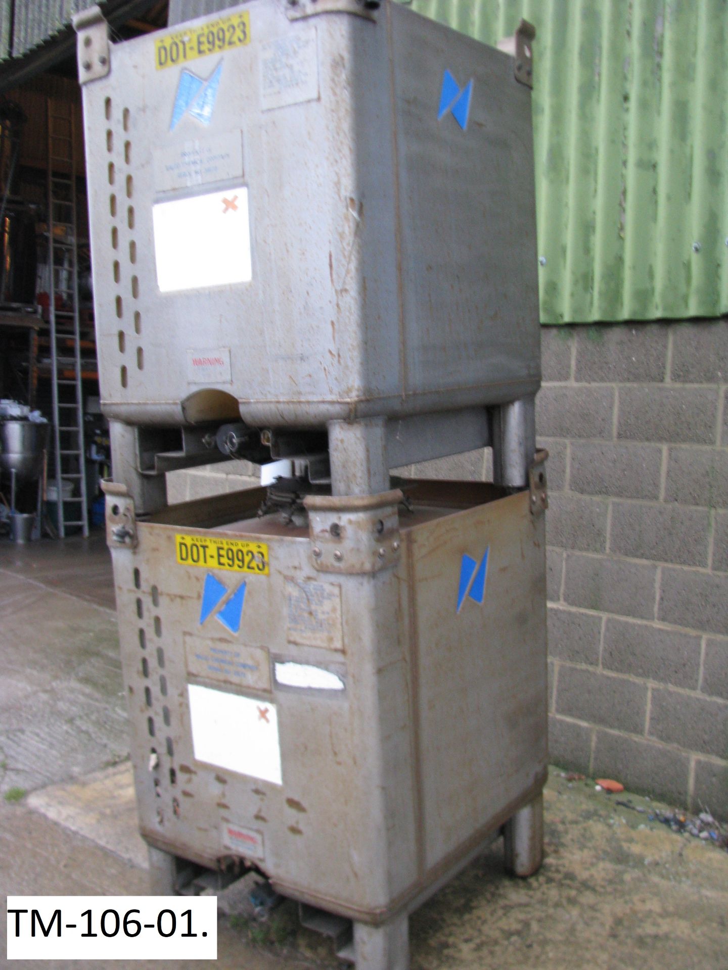 Two 800L Heavy Duty Plastic Tanks, on stainless st - Image 2 of 3