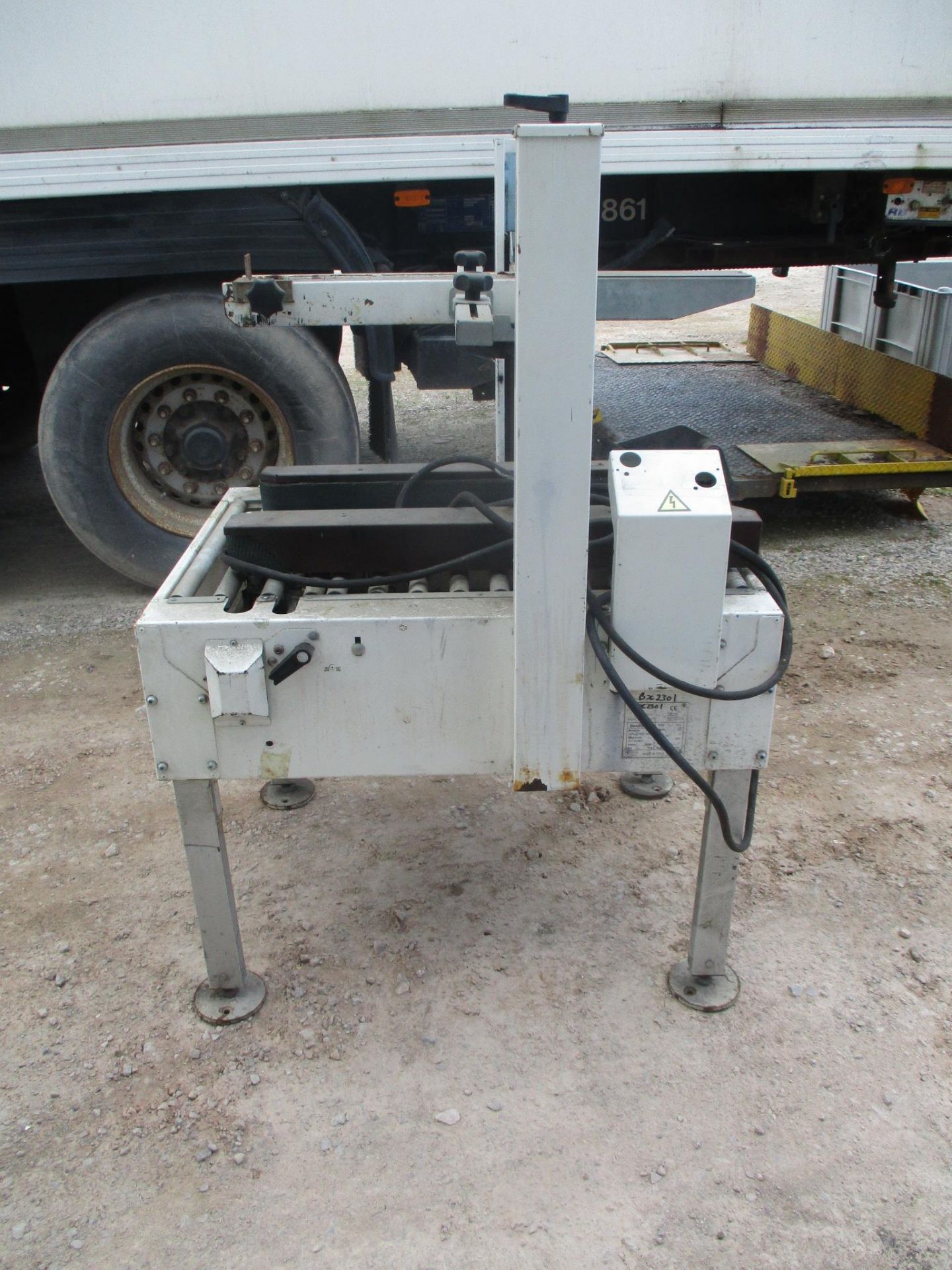 Case Taping Machine (incomplete), 500mm wide on ro - Image 3 of 4