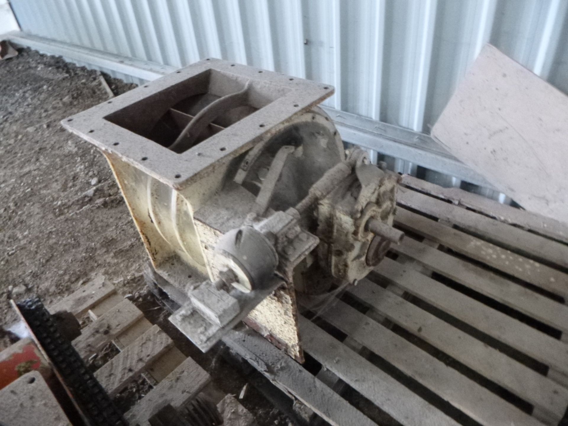 Rotary Valve, approx. 450mm dia. - Image 2 of 2