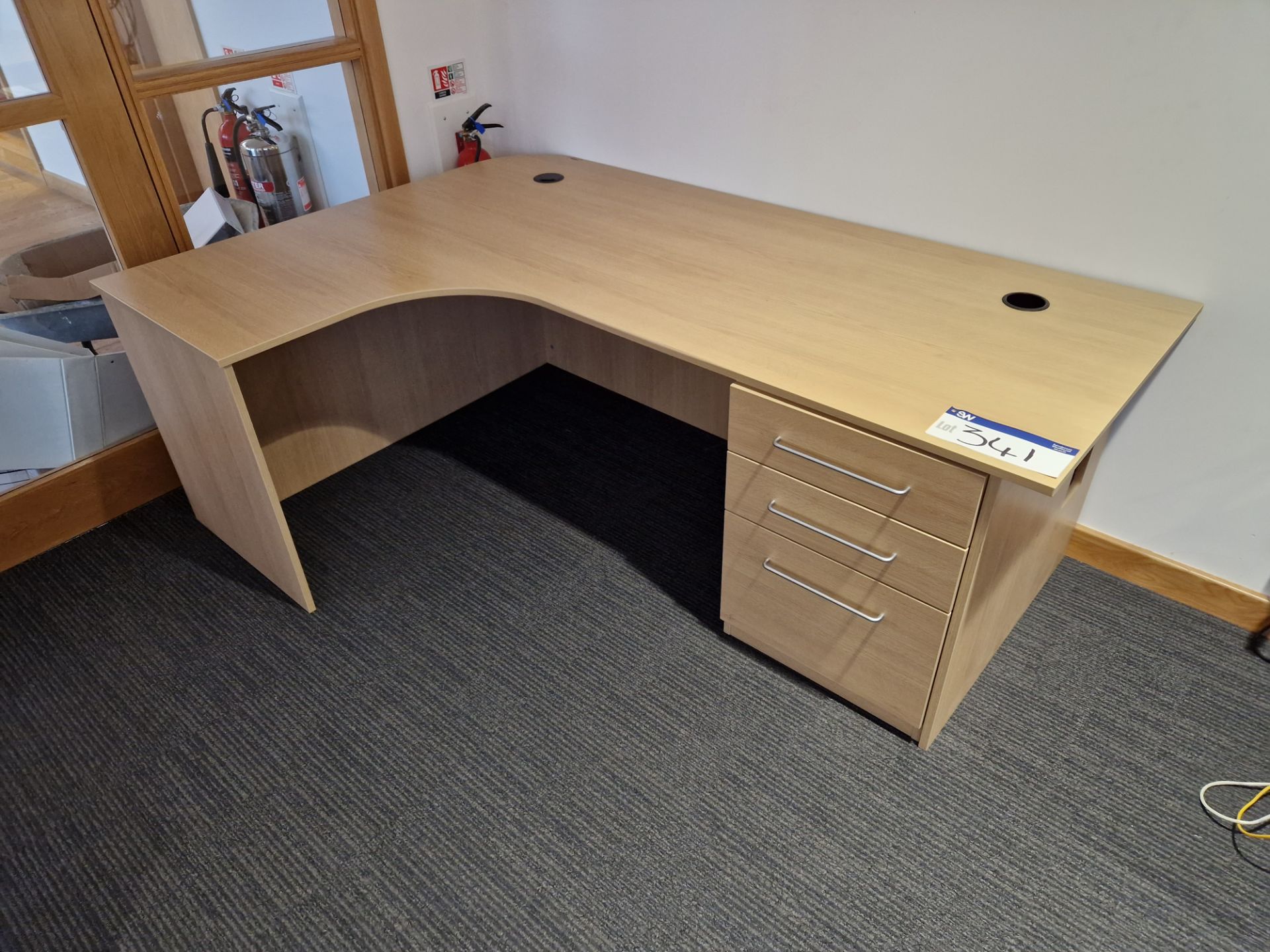 Light Oak Veneered L Shaped 3 Drawer Pedestal DeskPlease read the following important notes:- ***