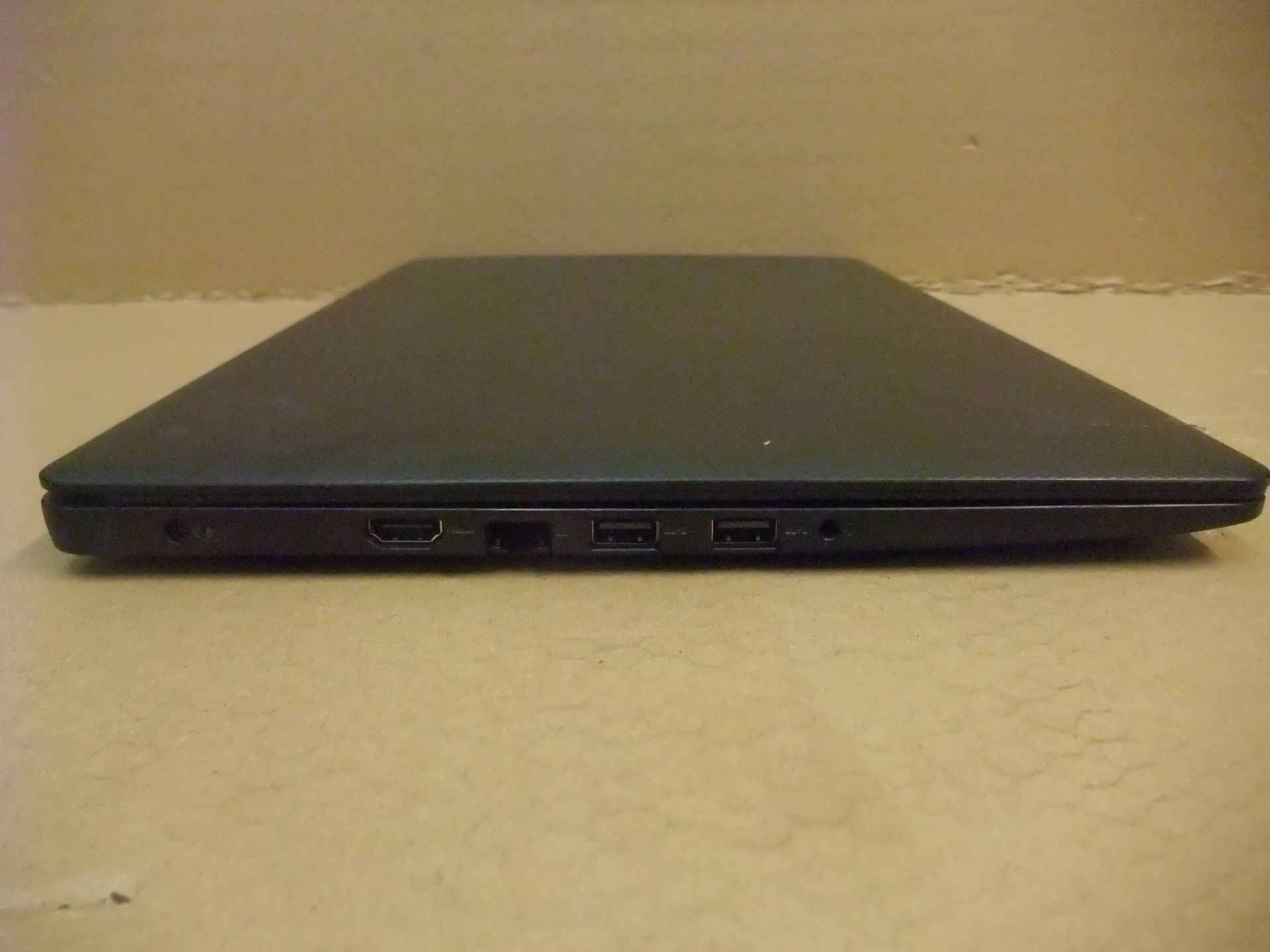 Dell Vostro 3590 Laptop - i5-10210U, 8Gb RAM, 256Gb M2 drive, Windows 10 Pro (PSU & power lead - Image 4 of 5