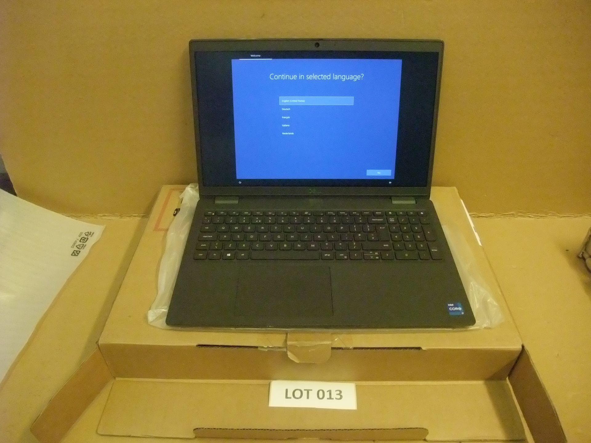Dell Latitude 3520 Laptop (understood to be unused in box) - i7-1165G7, 8Gb RAM, 256Gb M2 drive, - Image 2 of 6