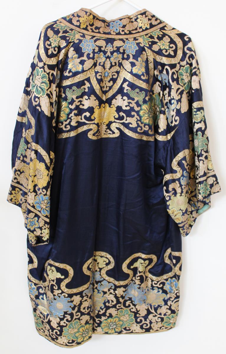 Chinese Embroidered Blue Ladies Summer Coat - Image 14 of 16