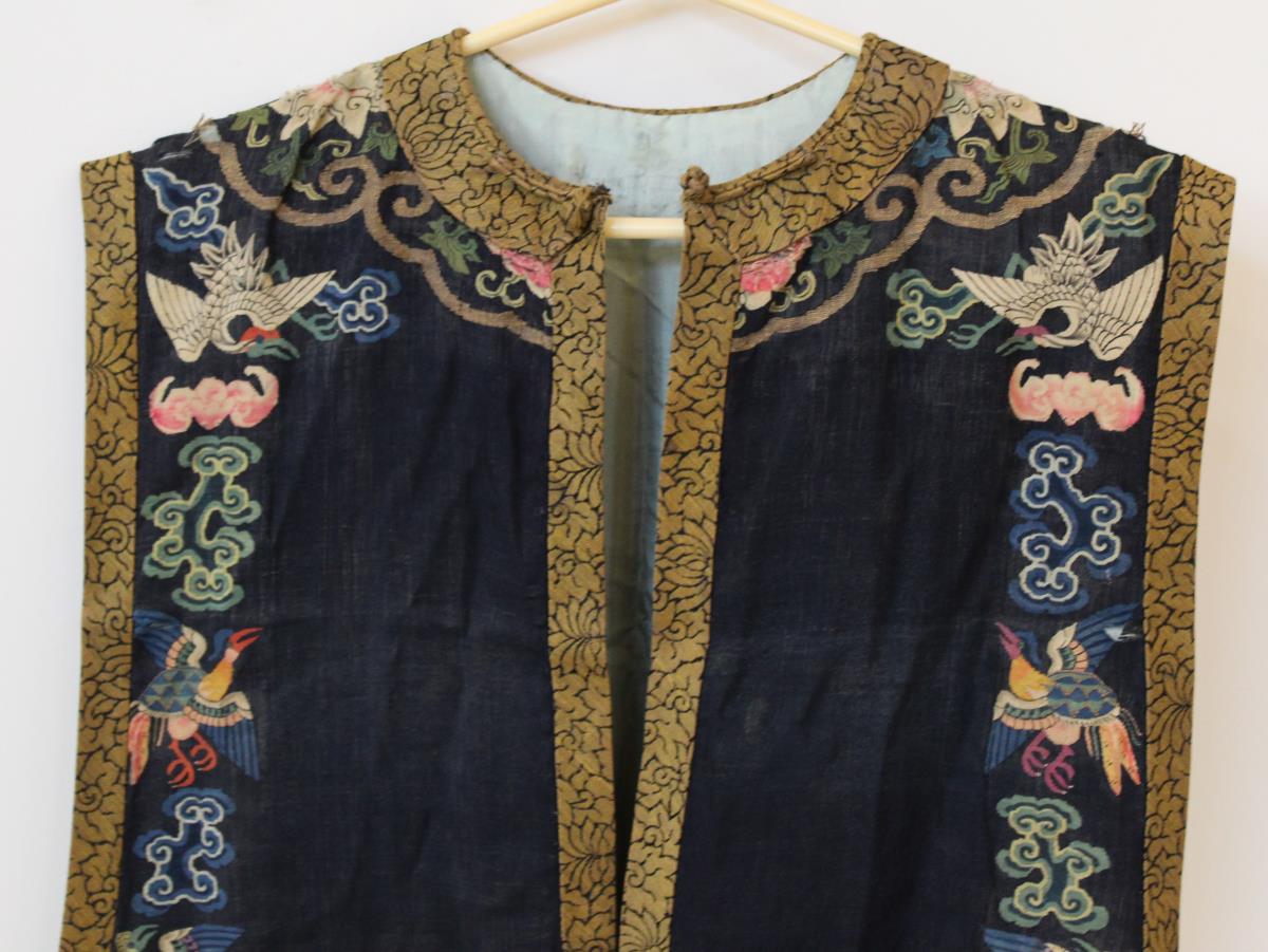 Chinese Embroidered Blue Gauze Dragon Vest - Image 4 of 14