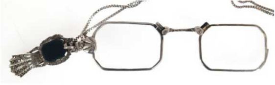 Lorgnette, ausklappbare Stielbrille, 800er Silber, punziert, verzierter, ausklappbarer Griff besetz