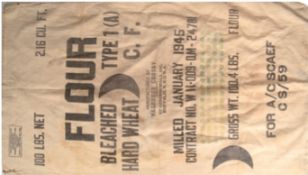 Versorgungssack, USA 1945, für 100,4 lbs Mehl aus gebleichtem Hartweizen, 85x46 cm