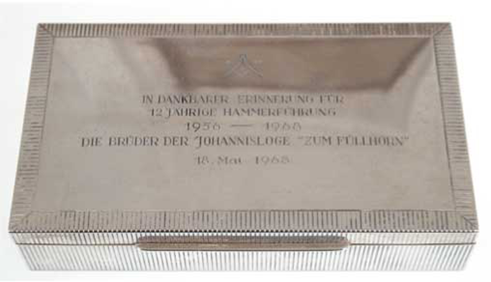 Deckeldose der Johannisloge "Zum Füllhorn" Lübeck, 925er Silber, 450 g, Deckel mit Widmungsgravur v