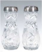 Paar Kristallvasen mit Silbermontur, 800er Silberrand je mit Gravur "Barrierenspringen Münster 1930