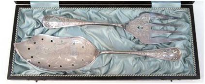 Fischvorlegebesteck, WMF, versilbert, 2-teilig, Mit Fisch- und Floraldekor, L. 24 und 27,5 cm, im E