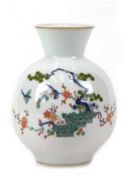 Meissen-Vase, 1. Wahl, Indisches Astmuster, bunt mit Kupferfarben, Goldrand, H. ca 19 cm