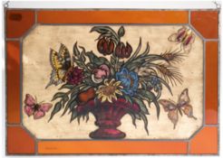 Fensterbild "Blumenschale mit Schmetterlingen", Glasmalerei in Bleifassung, 29x42 cm