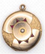 Jugendstil-Medaillon um 1900, Golddouble, Granat und Perle. Durchmesser ca. 2,5 cm