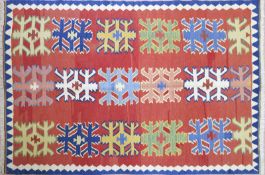 Kazak Kelim, rotgrundig mit ornamentalem Muster, 197x140 cm