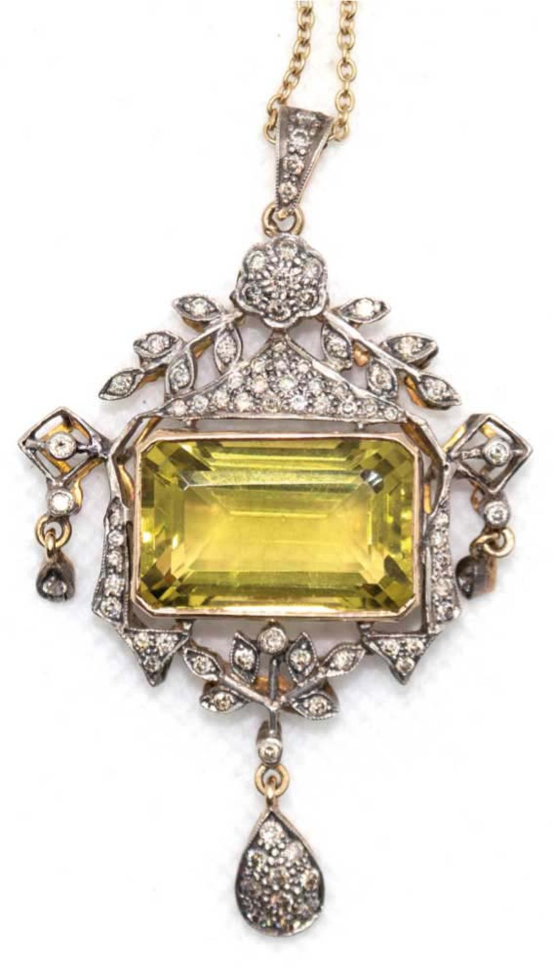 Kette mit Anhänger, GG/WG 750, 18,5 g, großer Lemontopas 20,7 ct., Brillanten 1,37, Kette 43,0 cm