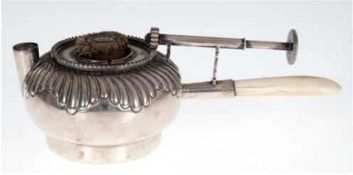 Brenner für Stövchen, um 1900, 800er Silber, 209 g, geschweift godroniert, mit Beingriff, H. 5,5 cm