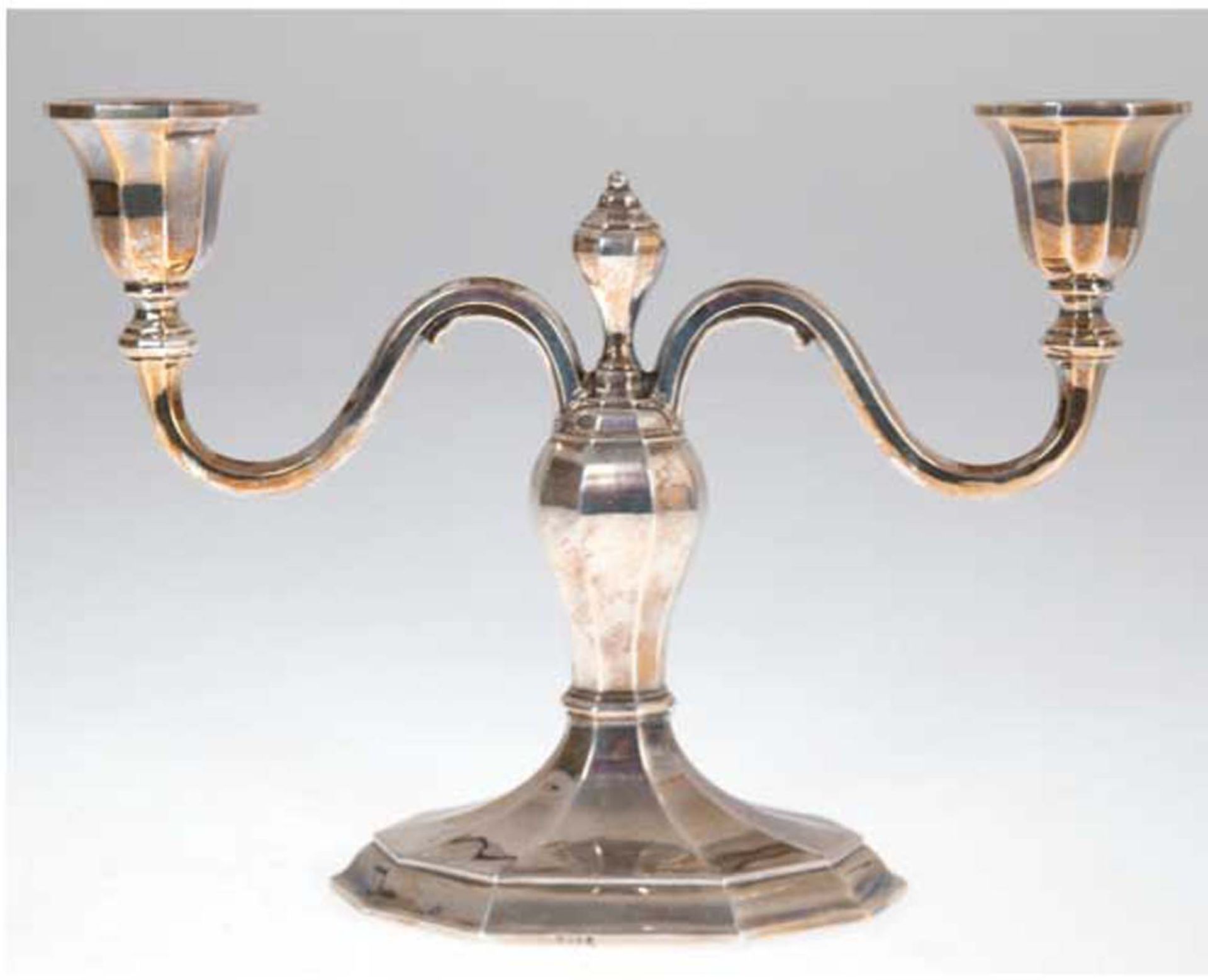 Kerzenleuchter, 835er Silber, 263 g, Gebr. Deyhle, 10-kantige ovale Form mit 2 Leuchterarmen, 18,5x