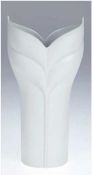 Künstler-Vase, Rosenthal, Studio-Line, weißes Biskuitporzellan innen glasiert, H. 25 cm