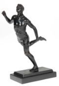 Skulptur "Läufer", 1930er Jahre, Weißmetallguß, dunkel patiniert, auf schwarzem Marmorsockel, unsig