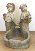 Blumenschale mit 2 Figuren "Hänsel und Gretel", Steinguß, im Boden Loch, 65x46x48 cm