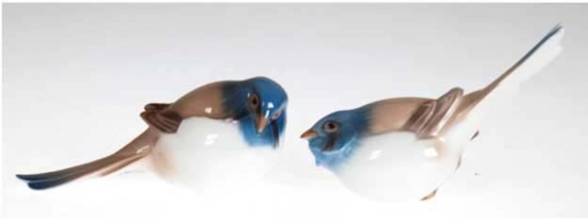 2 Porzellan-Figuren "Bluebirds - Optimist und Pessimist", Bing & Gröndahl, Design Dahl Jensen, Mode