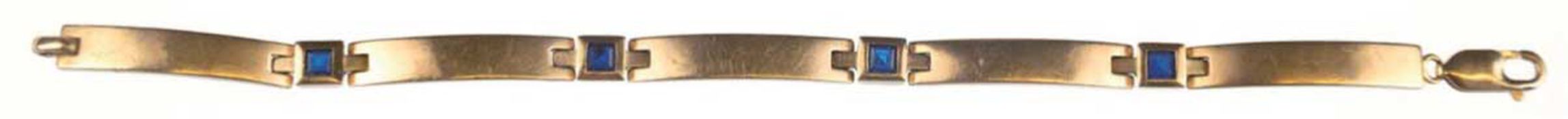 Saphir-Armband, 333er quaderförmige GG-Glieder, alternierend mit 4 quadratischen Gliedern, die mit 