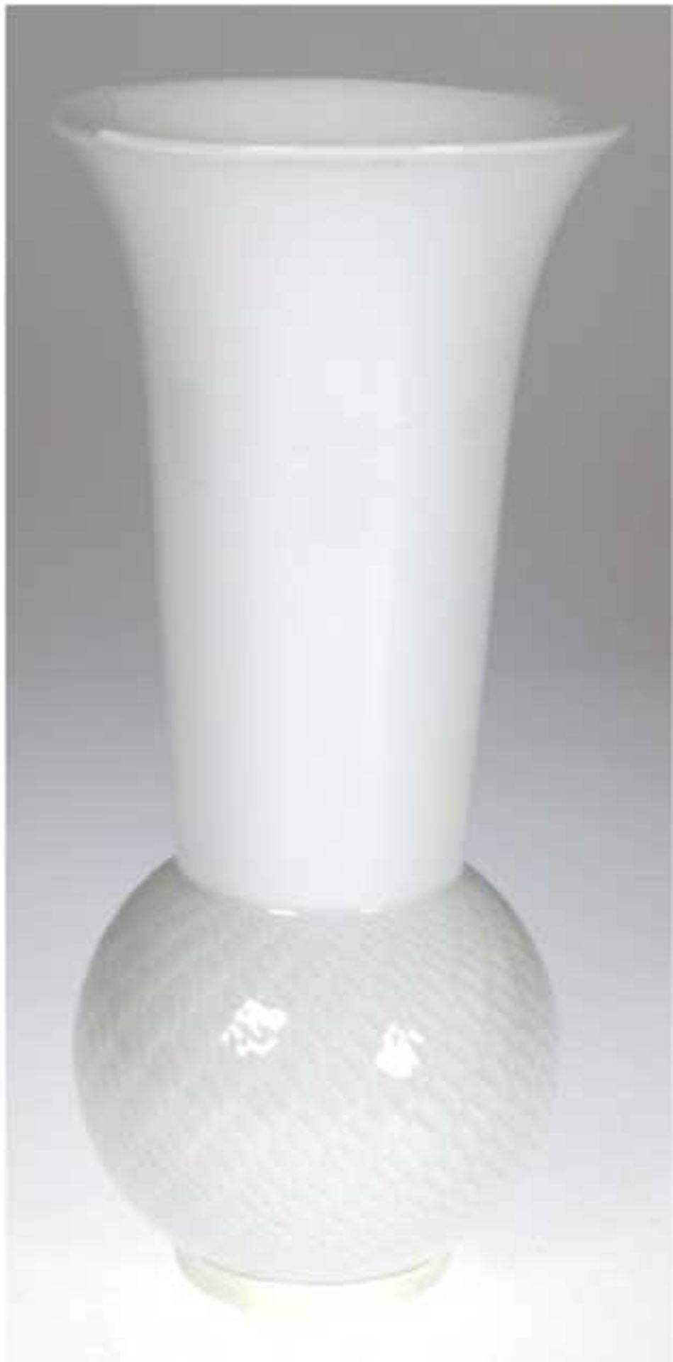 Meissen-Vase, Wellenspiel, Relief, 1. Wahl, H. 30,5 cm