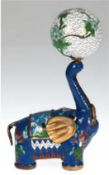 Figur "Elefant mit Kugel", Cloisonne, mit polychromem Floraldekor, Kugel lose, H. 16 cm