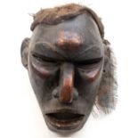Afrikanische Maske, Holz, geschnitzt, 36x26 cm