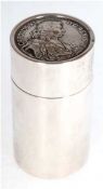 Dose, 830er Silber, Schweden 1958, zylindrischer Korpus, innen Kunststoff, Deckel mit Bildnis Karl 