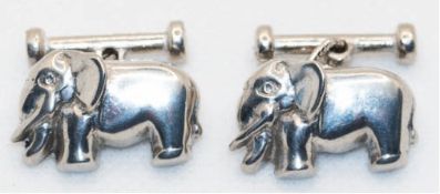 Paar Manschettenknöpfe in Form von Elefanten, silberfarbenes Metall, 1,6x2,4 cm, im Etui