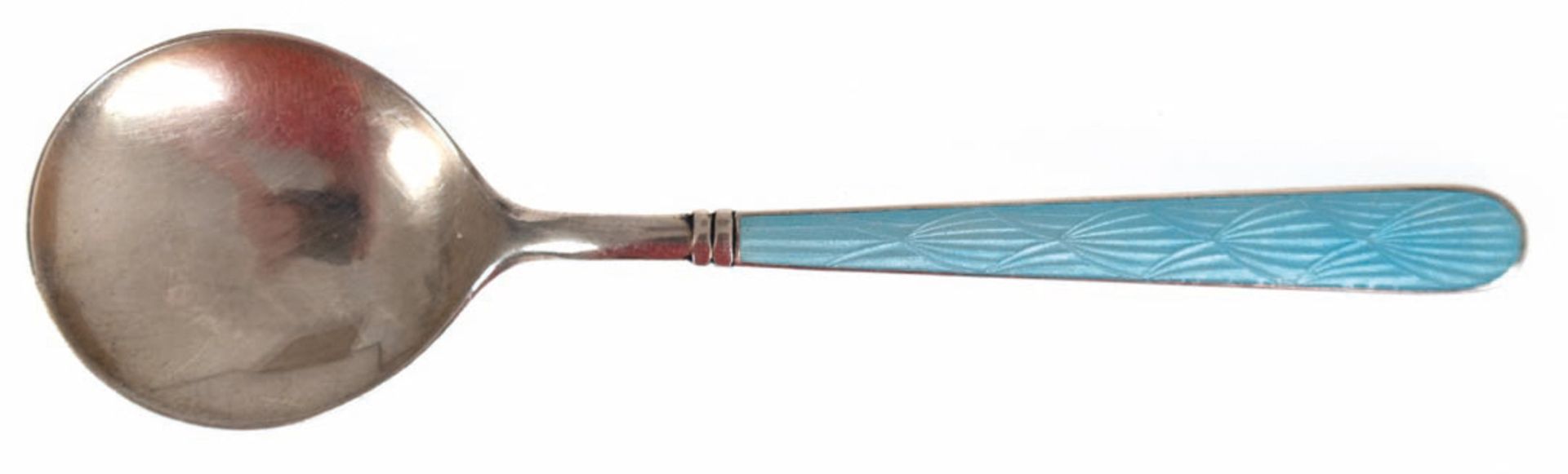 Zuckerlöffel, 916er Silber, guillochiert, hellblaue Transluzidemaille, punziert, ca. 29 g, L. 13 cm
