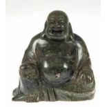 Buddha, China, Quing-Dynastiee, grüner Marmor, sitzend, H. 12,5 cm