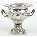Vase, Helsinki, Jahresbuchstabe K9, Silber, punziert, 382 g, gefußte Form mit beidseitigen Handhabe