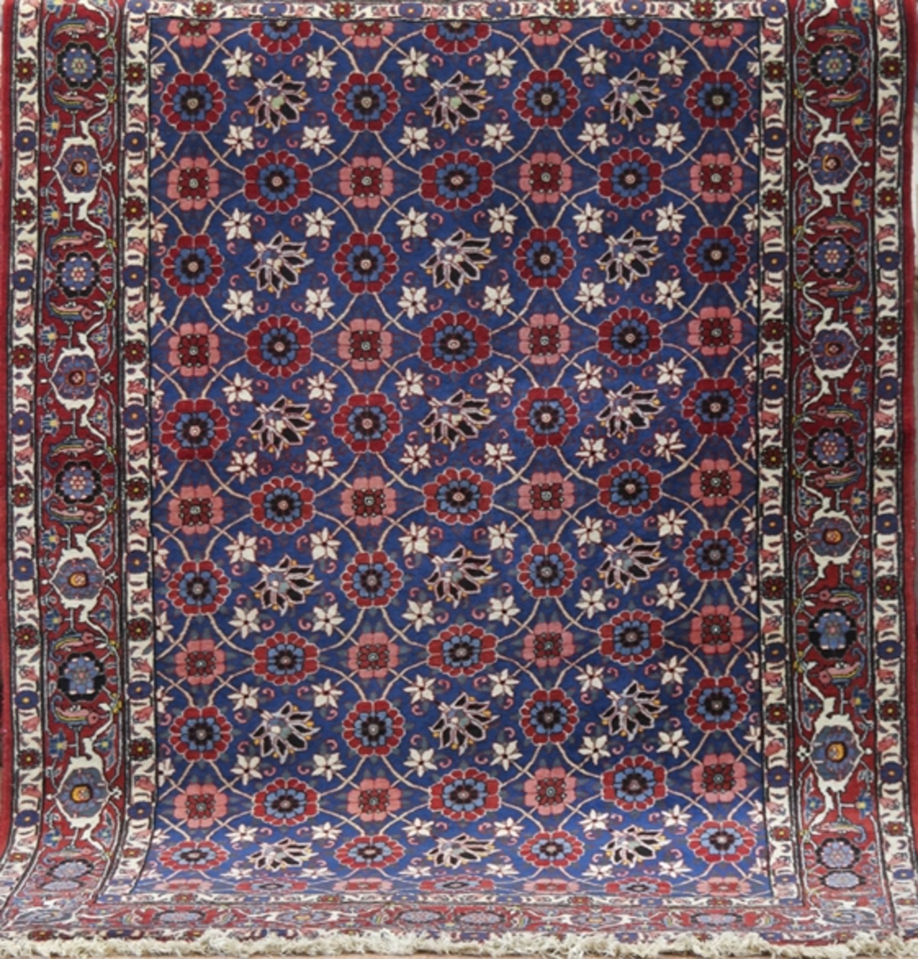 Veramin, Persien, blaugrundig mit Blumenmuster, 207x147 cm