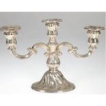 Kerzenleuchter, 835er Silber, punziert, Barockform, 3-armig, herausnehmbare Tüllen ovaler beschwert