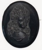 Große, antike Kamee, schwarzer Onyx , halbplastisches Porträt einer antiken Schönheit, Maße ca. L 5