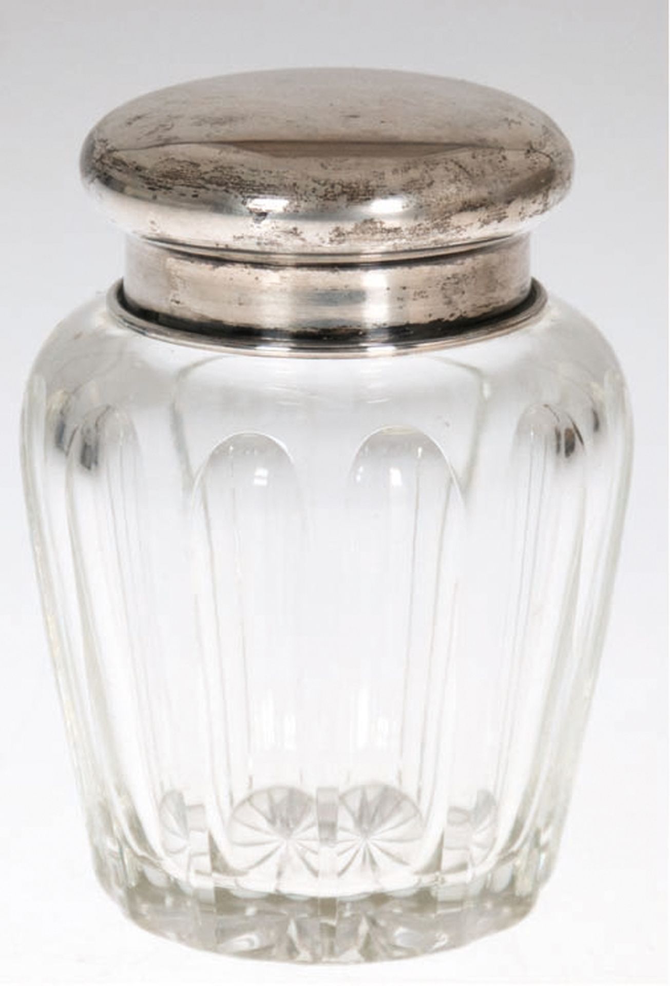 Deckelgefäß, geschliffener Glaskorpus mit 835er Silberdeckel, H. 11 cm, Dm. 7,5 cm
