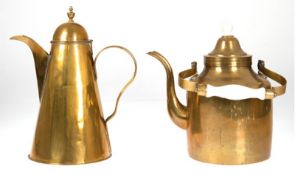 Kupfer-Kochtopf mit Deckel, Dm. 25 cm , Messing-Wasserkessel, H. 28 cm und Messing-Kaffeekanne, H. 
