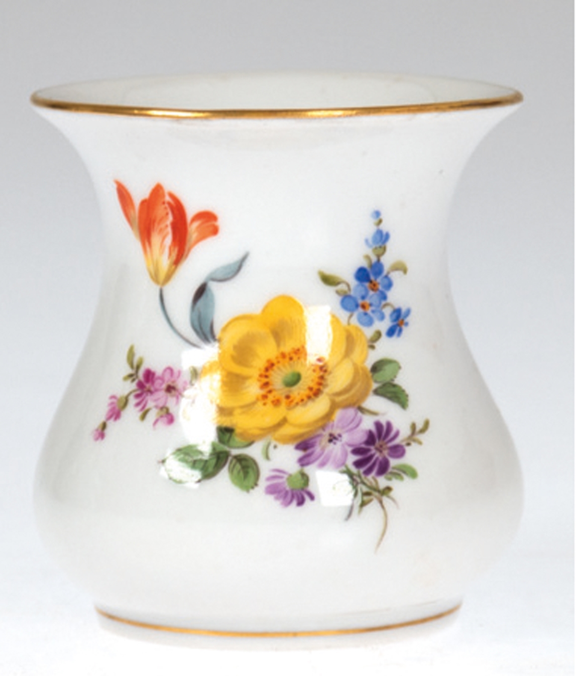 Kleine Meissen-Vase, Bunte Blume 4, Goldrand, 1. Wahl, H. 6,5 cm