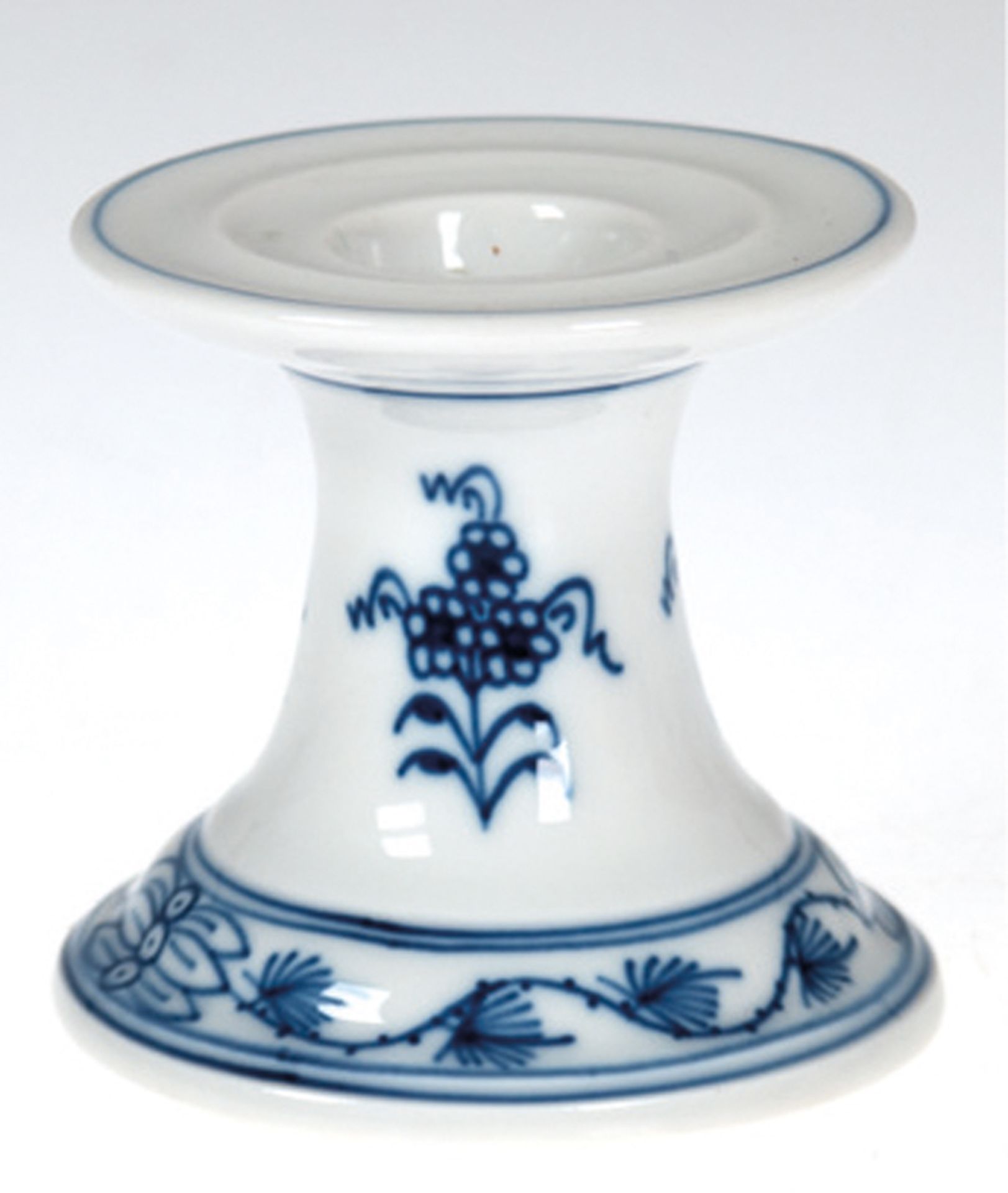 Meissen-Kerzenleuchter, Zwiebelmuster, 1. Wahl, H. 6,5 cm