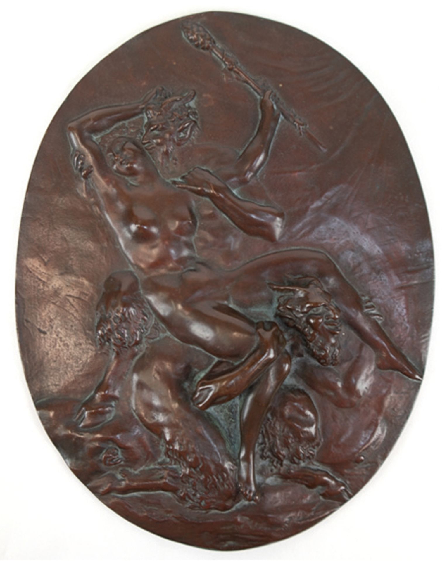 Bronze-Relief, figürliche Darstellung einer jungen Frau und 2 Satyre, oval, 24x18,5 cm