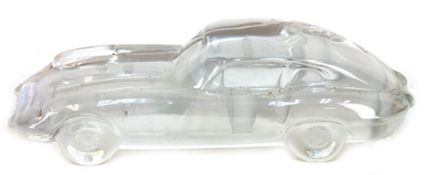 Glas-Modellauto "Jaguar E-Type", Hofbauer, detaillierte Darstellung, L. 16,5 cm, H. 5 cm