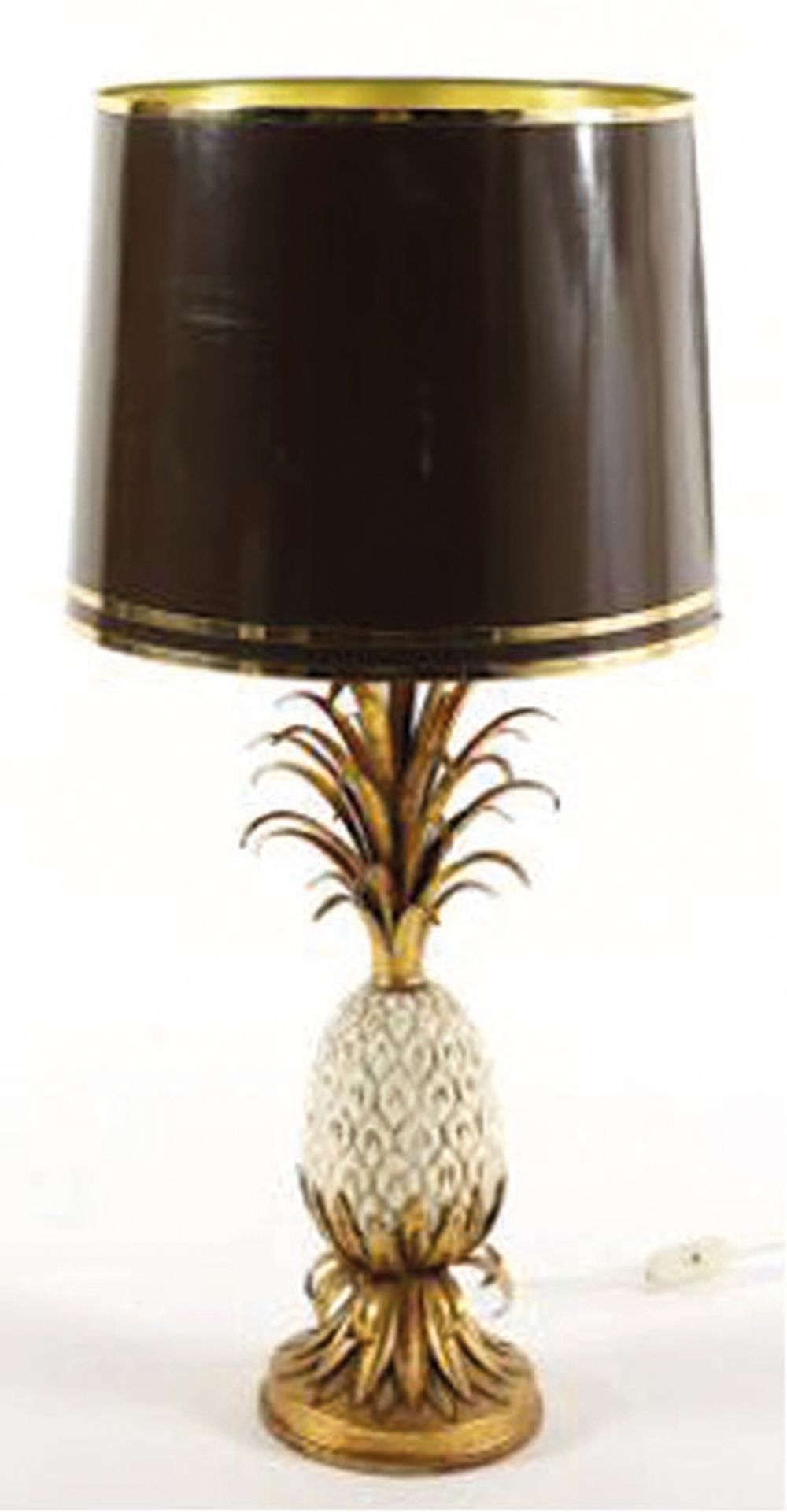 Ananas-Tischlampe, in der Art von Maison Charles, Messing/Metall, vergoldet bzw. weiß lackiert, ein