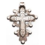 Koptischer Kreuz-Anhänger, 18. Jh., Silber (geprüft), ornamental ziseliert, L. 6,5 cm