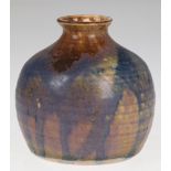 Vase, Keramik, gebauchte Form, mehrfarbige Laufglasur, Boden mit Ritzmonogramm und Haarrissen, H. 1