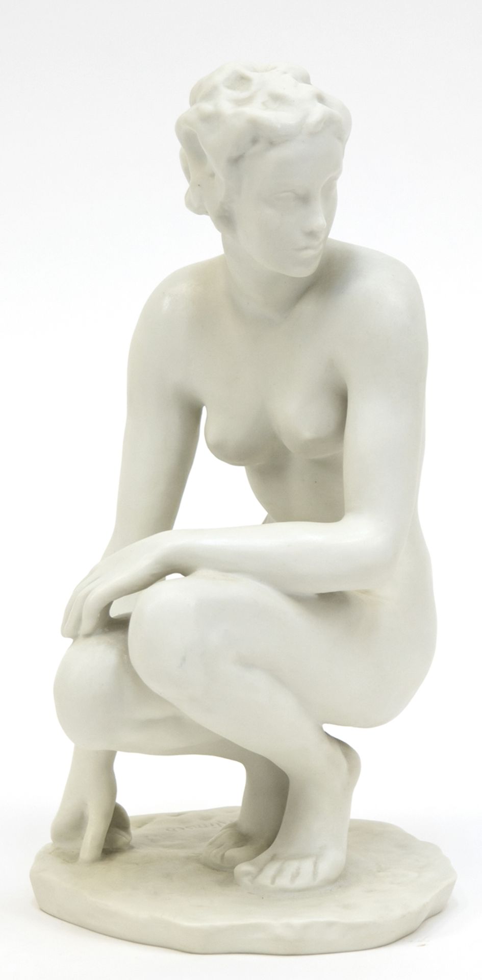 Porzellanfigur "Die Hockende", Rosenthal, Bisquitporzellan, Entwurf Fritz Klimsch, auf der Plinthe 