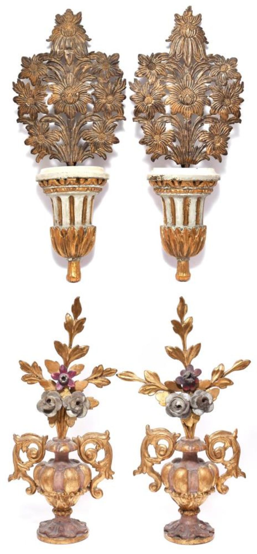 Zwei Paar Altarblumensträuße. Süddeutsch | Holz, tlw. Eisenblech, Farb- und Goldfassung.