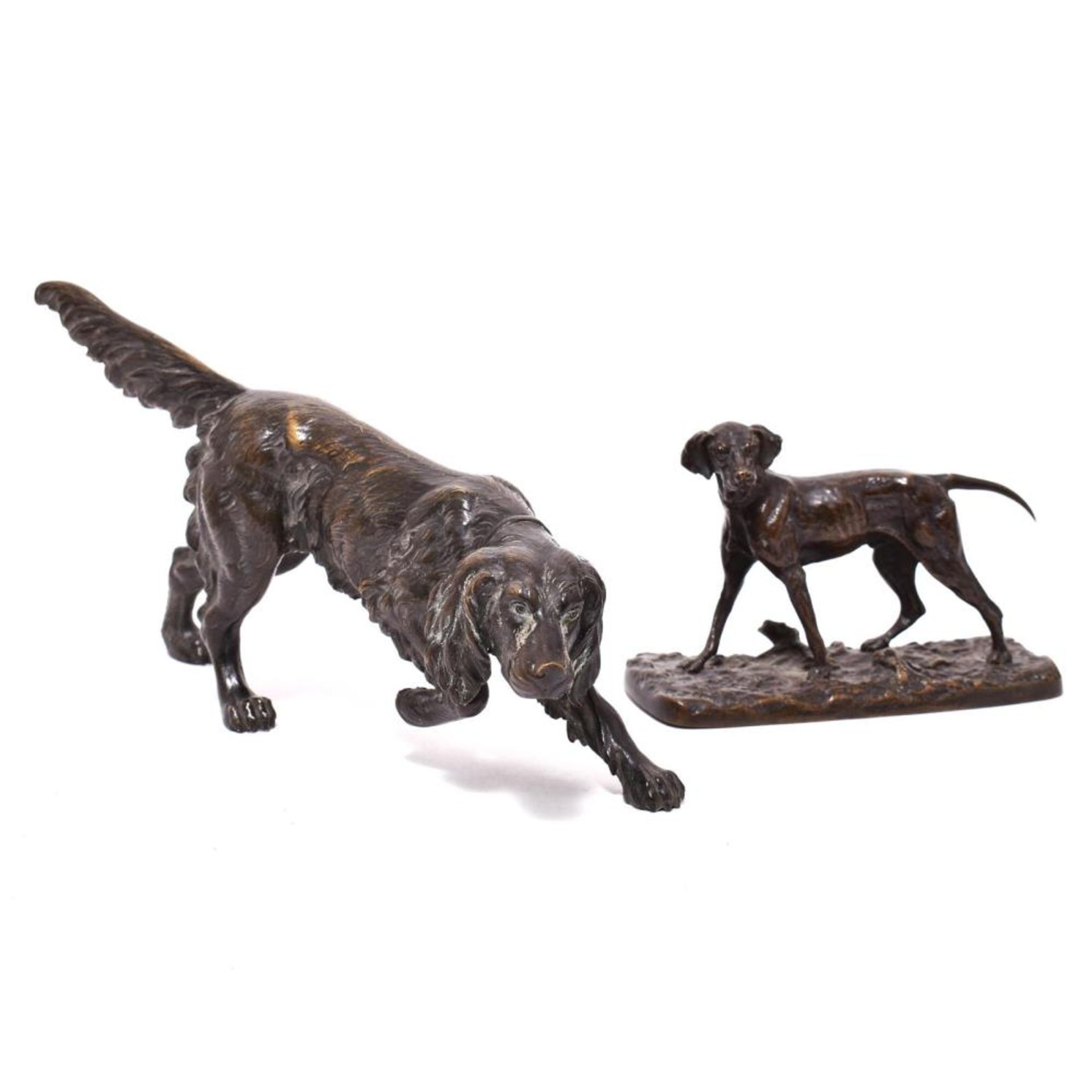 Zwei Hunde. U.a. Entwurf Pierre-Jules Mène | Bronze, dunkel patiniert.