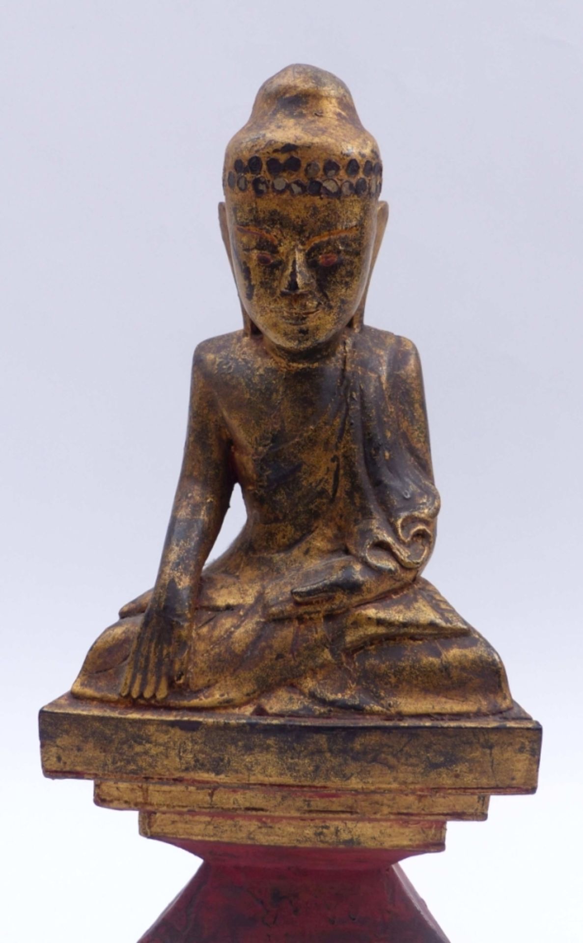 Sitzender Buddha Birma, um - Bild 2 aus 3